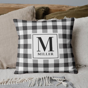 Coussin Monogramme de nom de famille à carreaux de buffle 
