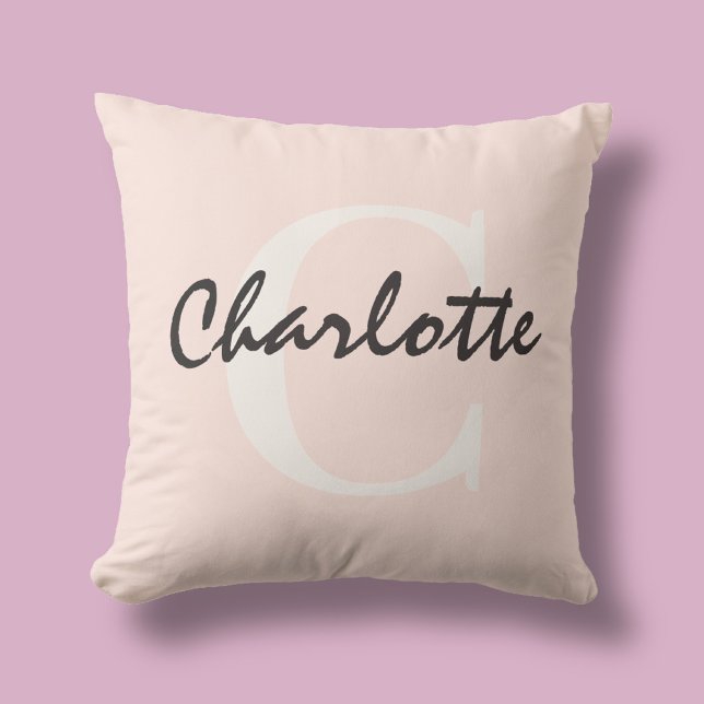 Coussin Monogramme de nom écriture brosse rose féminin (Créateur téléchargé)