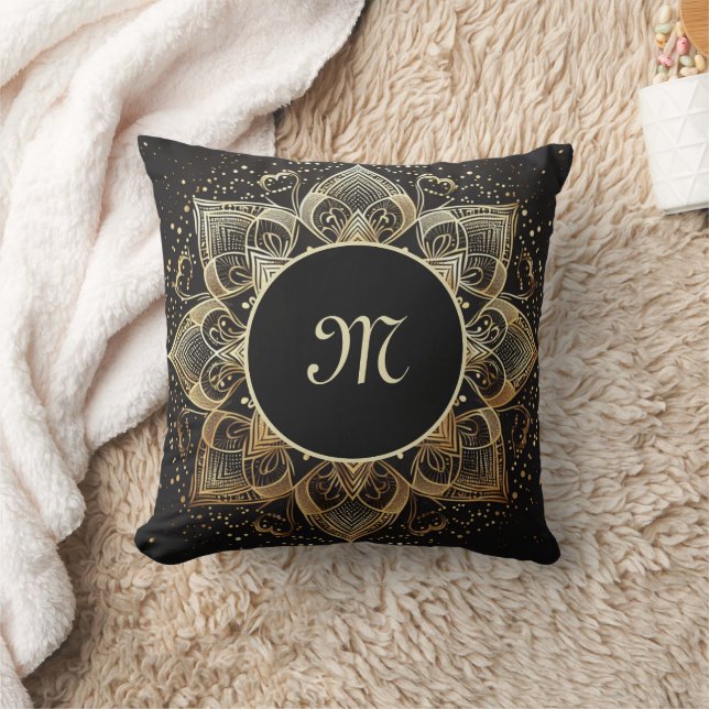 Coussin Monogramme Elegant Gold Mandala sur Noir (Couverture)