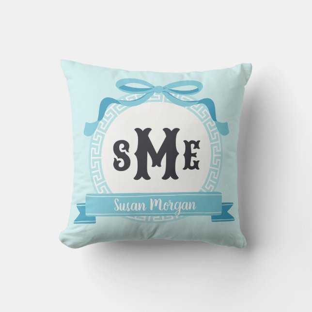 Coussin Monogramme en forme de nœud à clé grecque inversé  (Recto)