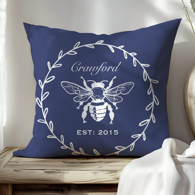 Coussin Monogramme en nid d'abeille de laurier abeille mie (Créateur téléchargé)