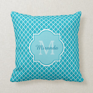 Coussin Monogramme et nom chics de Quatrefoil de bleu de