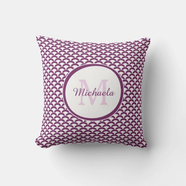 Coussin Monogramme et nom modernes en écailles violettes e (Recto)
