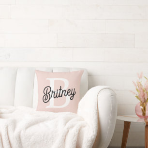 Coussin Monogramme et nom personnalisé moderne Pastel Pink