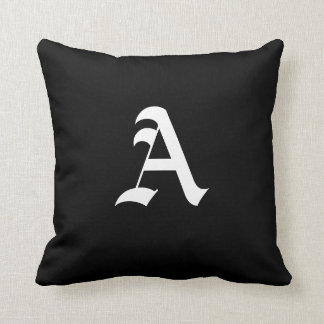 Coussin Monogramme fait sur commande