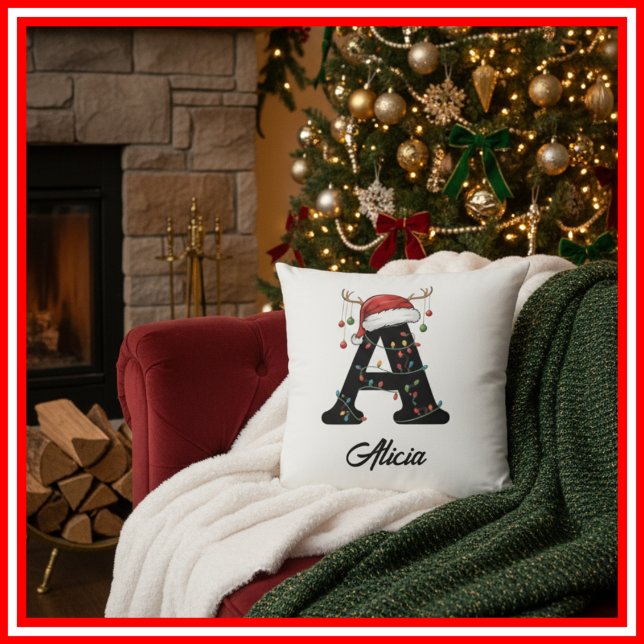 Coussin Monogramme Famille Antlers de Noël Santa Hat (Créateur téléchargé)