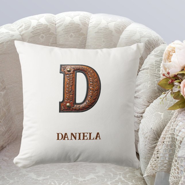 Coussin Monogramme initial D en cuir western travaillé (Créateur téléchargé)