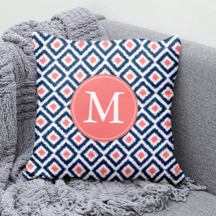 Coussin Monogramme Marine Bleu Diamants de corail Ikat Mot