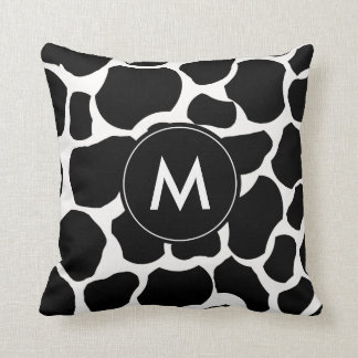 Coussin Monogramme Motif de vache noire et blanche