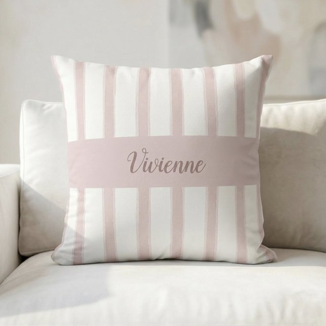 Coussin Monogramme Nom Rayures Aquarelle Rose Pâle (Blush Pink Watercolor Stripes Monogram Name Throw Pillow)