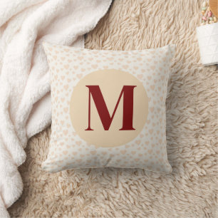 Coussin Monogramme personnalisé avec coeurs pour chambre p