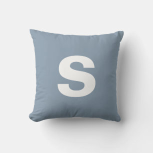 Coussin Monogramme personnalisé bleu duvet initial