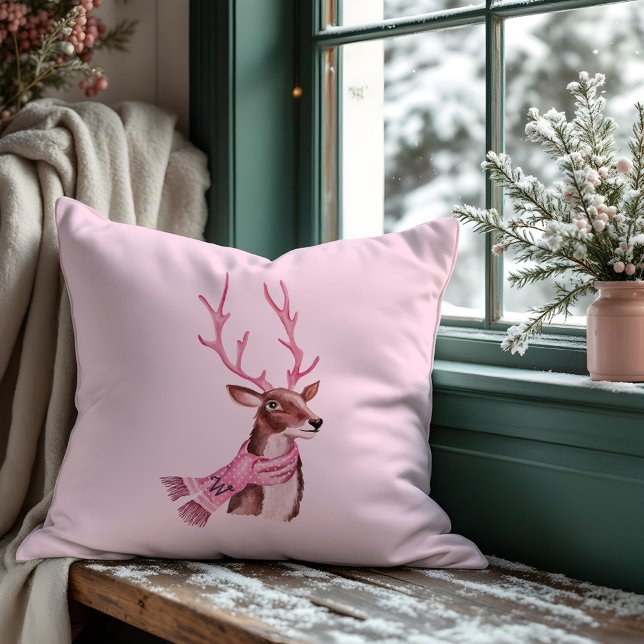 Coussin Monogramme Vintage de rennes de Noël rose (Pink Christmas Retro Vintage Reindeer Monogram Throw Pillow)