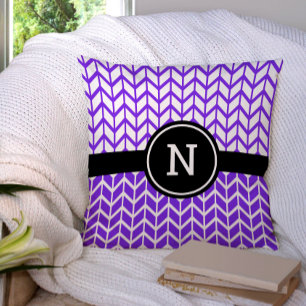 Coussin Monogramme violet blanc Chevron Motif Bold Moderne