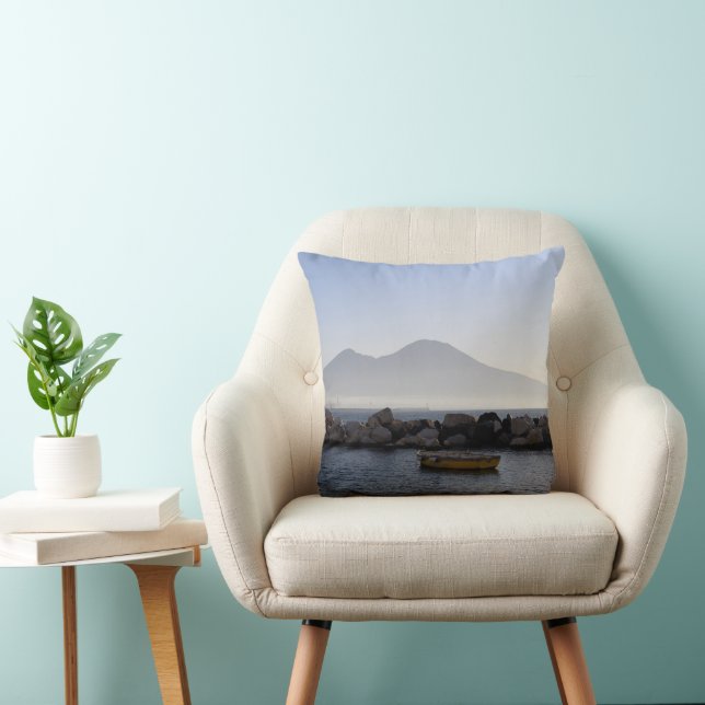 Coussin Mont Vésuve dans la brume matinale 1 (Chaise)