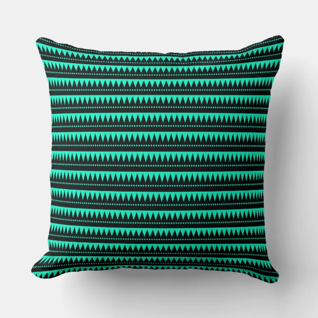 Coussin Montagnes Aztec - Noir sur Turquoise (Recto)