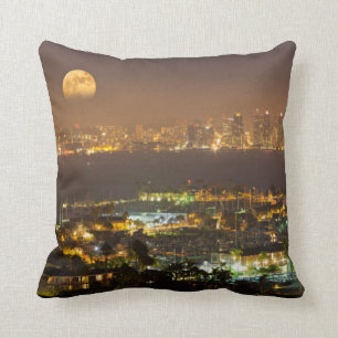 Coussin Monte-lune au-dessus du ciel de San Diego