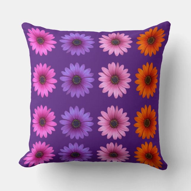 Coussin Moody Modern Winter Botanical Christmas violet (Recto)