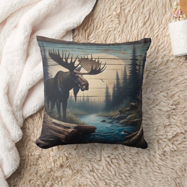 Coussin Moose majestueuse près de la rivière Tranquil à Du (Couverture)