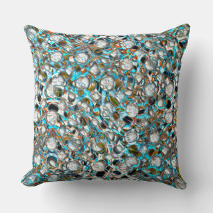 Coussin Morceau bleuté perforé sur la texture blanche