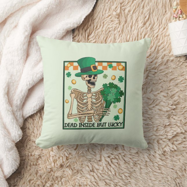 Coussin Mort À L'Intérieur Mais Lucky - Skeleton Leprechau (Couverture)