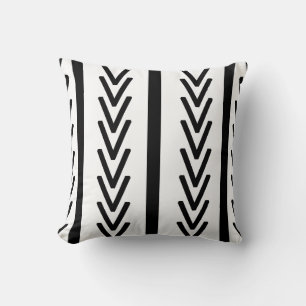 COUSSIN MOTIF À CARREAUX NOIRS ET BLANCS EN ÉPI
