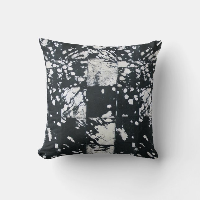 Coussin Motif à écailles noir et blanc pour vache à capuch (Recto)