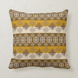 Coussin motif africain ethnique avec des simbols d'Adinkra