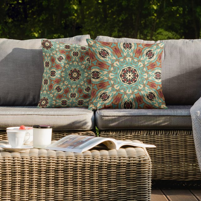 Coussin Motif artistique de carreaux boho méditerranéen ma (Créateur téléchargé)