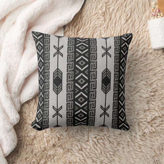 Coussin Motif Aztèque Tribal Sud-Ouest Noir Et Blanc (Couverture)