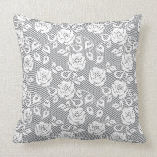 Coussin Motif blanc de dentelle sur l'arrière - plan gris