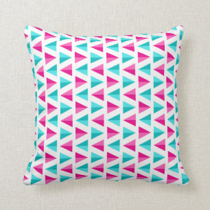 Coussin Motif bleu géométrique de triangles de rose et