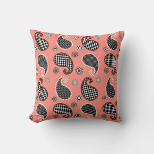 Coussin Motif cachemire, rose corail, noir et blanc