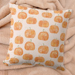 Coussin Motif citrouille aquarelle<br><div class="desc">Un motif citrouille moderne aquarelle sur un arrière - plan rose vif pour l'automne et l'automne. Art original de Nic Squirrell.</div>