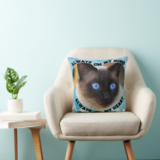 Coussin Motif Cœur Bleu Photo Personnalisée Cœur et Esprit