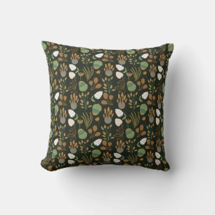 Coussin Motif De Carottes Et Noix Sombres