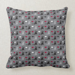 Coussin motif de chaton et de souris