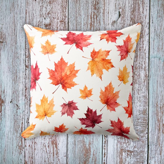 Coussin Motif de feuille d'érable à sucre d'automne à l'aq (Créateur téléchargé)