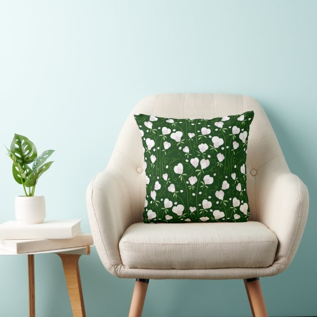Coussin Motif de fleurs blanches en forme de coeur (Chaise)