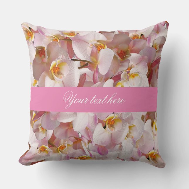Coussin motif de fleurs de couleur rose (Recto)