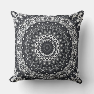 Coussin Motif de mandala monochrome noir et blanc