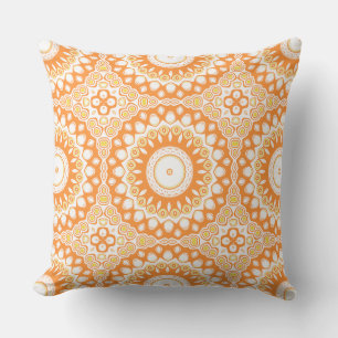 Coussin Motif de mandala rayonnant orange et jaune
