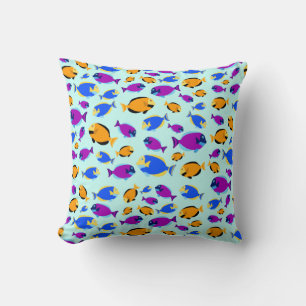 Coussin Motif de poissons tropicaux colorés en Mer Bleue