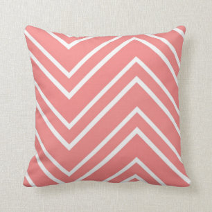 Coussin Motif de rose et blanc saumoné grand de Chevron