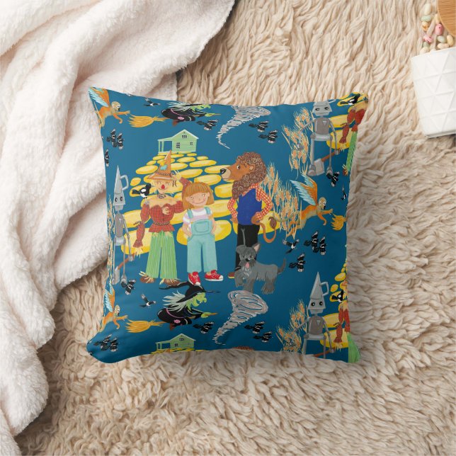 Coussin Motif de sorcière, épouvantail et lion méchant (Couverture)