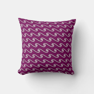 Coussin Motif de vague chinois - blanc sur violet aubergin