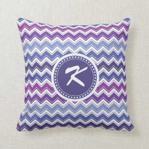 Coussin Motif de zigzag tribal de Chevron dans bleu et