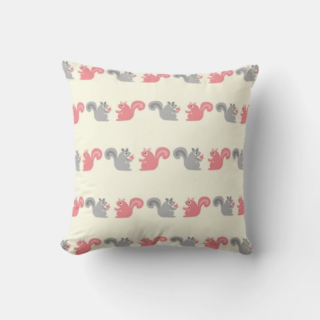Coussin motif d'écureuils de bois gris et rose (Recto)