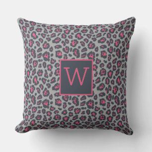 Coussin Motif Empreinte de léopard Chic Monogram Hot Rose