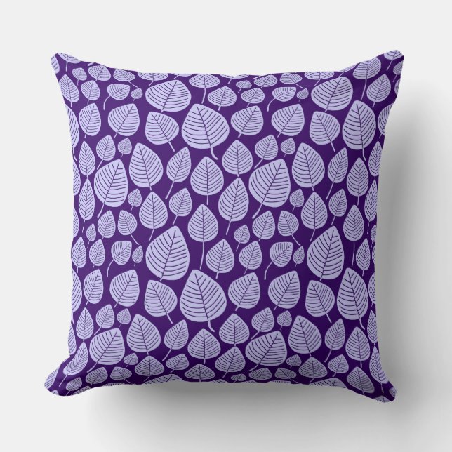 Coussin Motif feuille 02 - Bleu poudré sur violet profond (Recto)